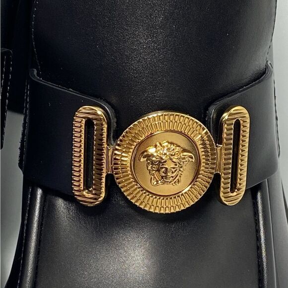 Versace Logo Leather Platform Pumps size 40 - Picture 5 of 13